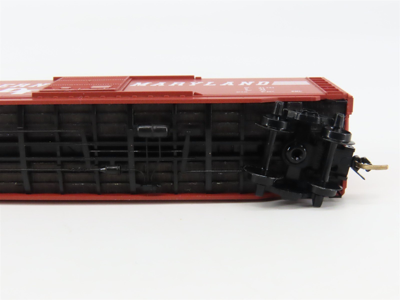 N Scale Micro-Trains 31160 WM Western Maryland 50' Box Car 34005 RTR