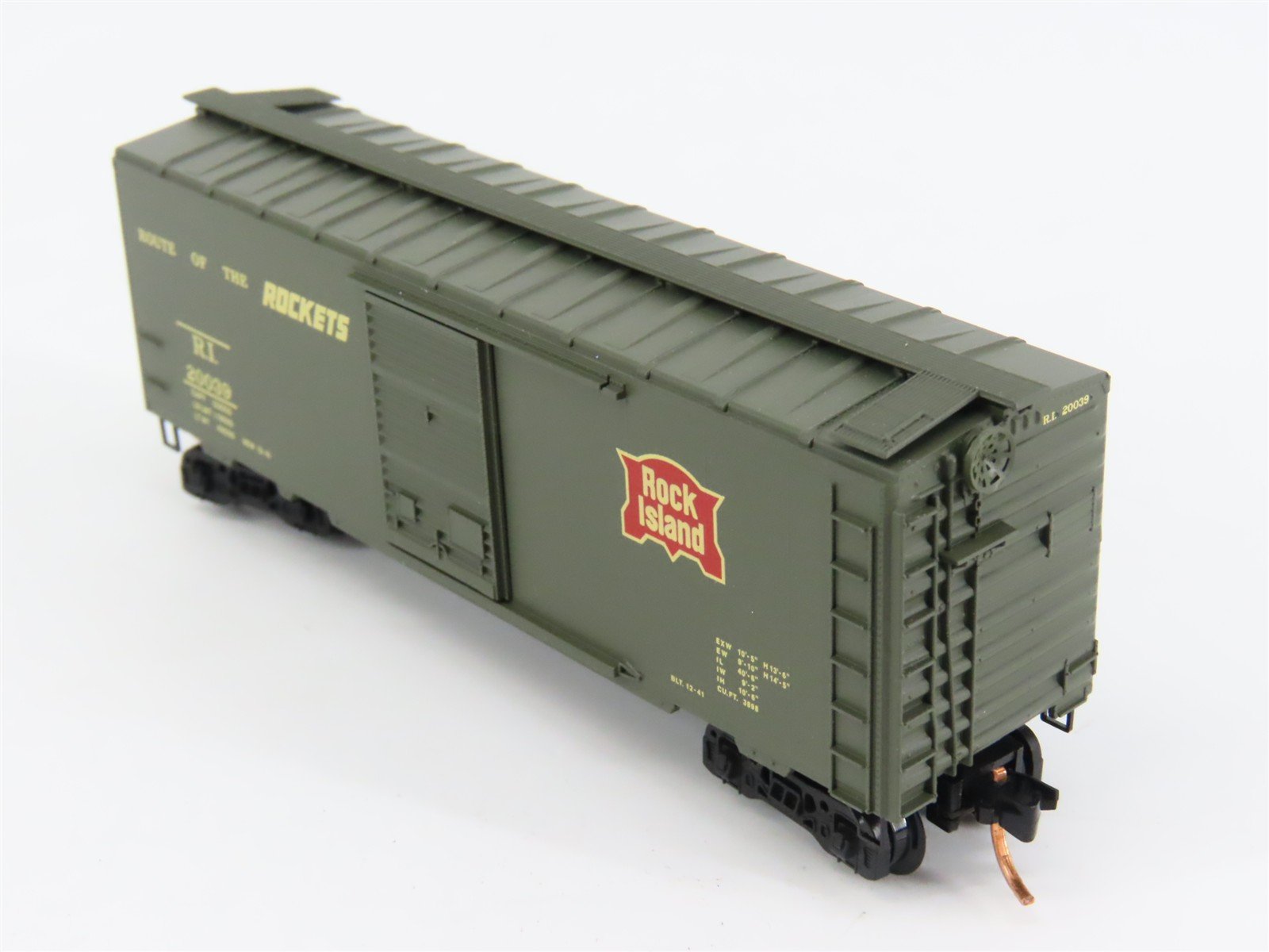 N Scale Micro-Trains 20566 RI Rock Island 40' Box Car 20039 RTR