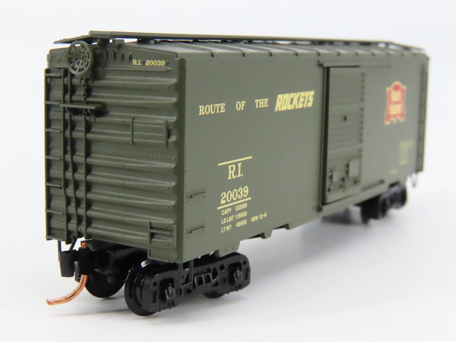 N Scale Micro-Trains 20566 RI Rock Island 40' Box Car 20039 RTR
