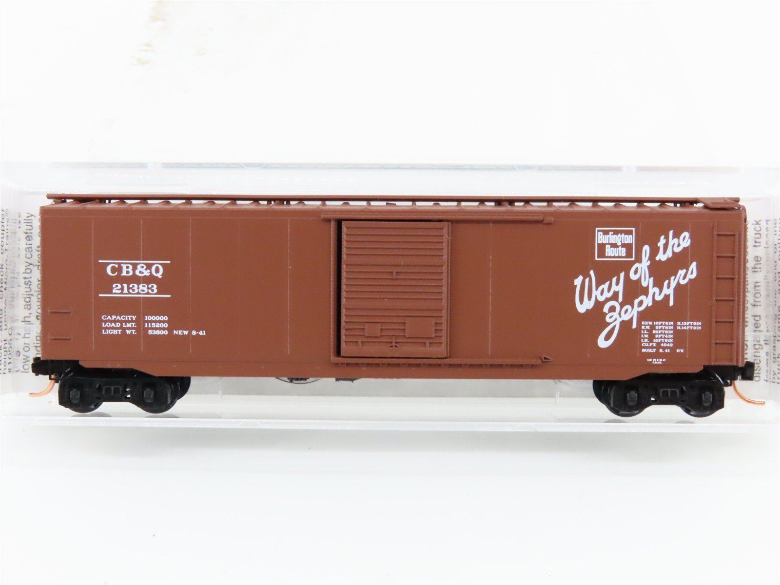 N Scale Micro-Trains 31320 CB&Q Chicago, Burlington & Quincy 50' Box Car RTR