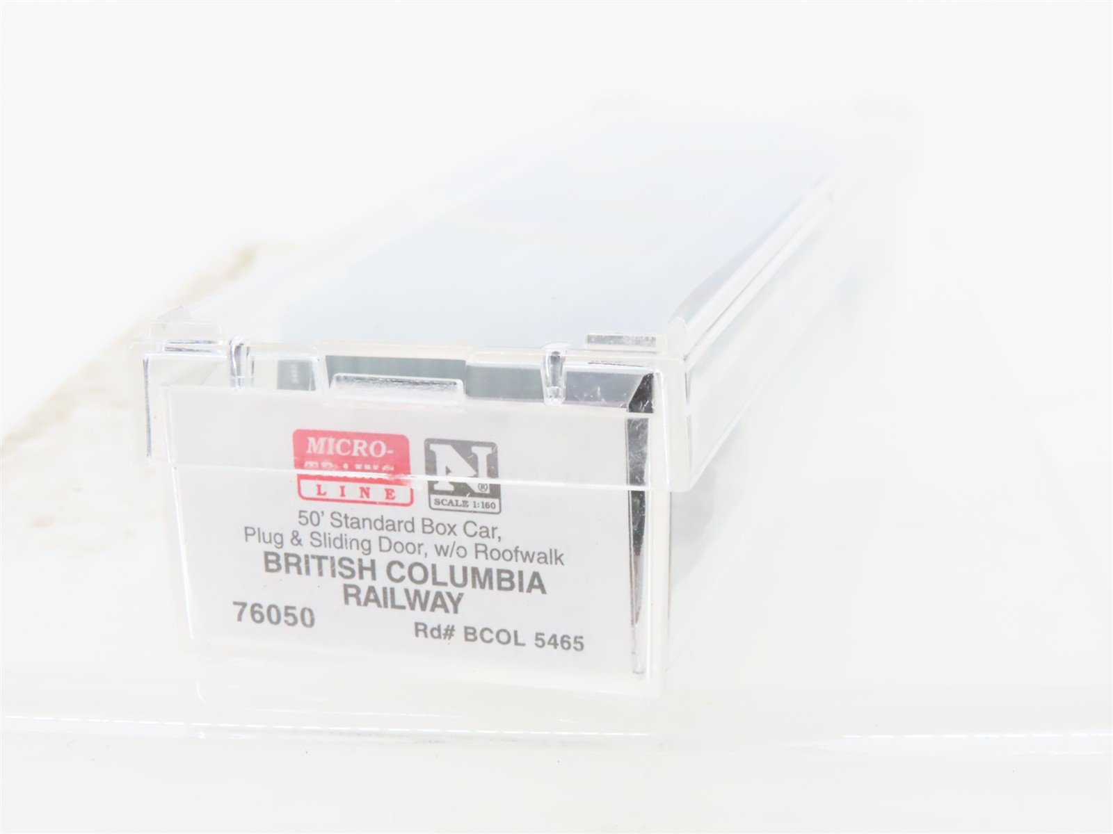 N Scale Micro-Trains 76050 BCOL British Columbia Railway 50' Box Car 5465 RTR
