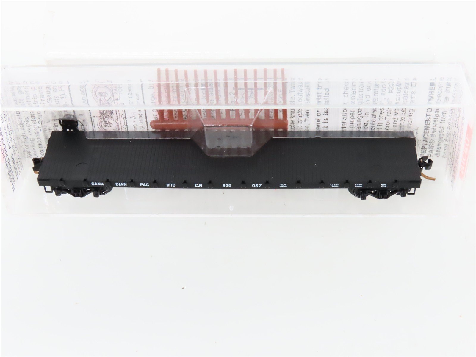 N Scale Micro-Trains 44040 CP Canadian Pacific 50' Flat Car 300057 RTR