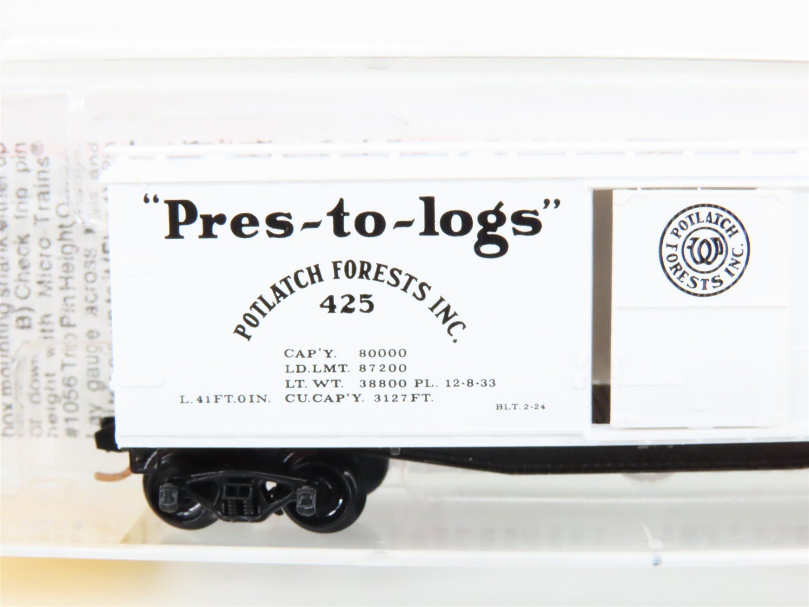 N Scale Micro-Trains 42060 PFI Potlatch Forests, Inc. 40' Box Car 425 RTR