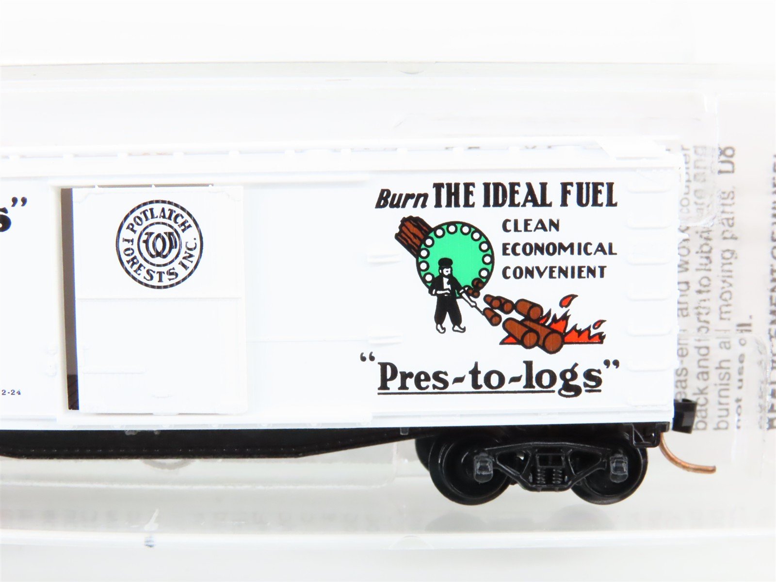 N Scale Micro-Trains 42060 PFI Potlatch Forests, Inc. 40' Box Car 425 RTR