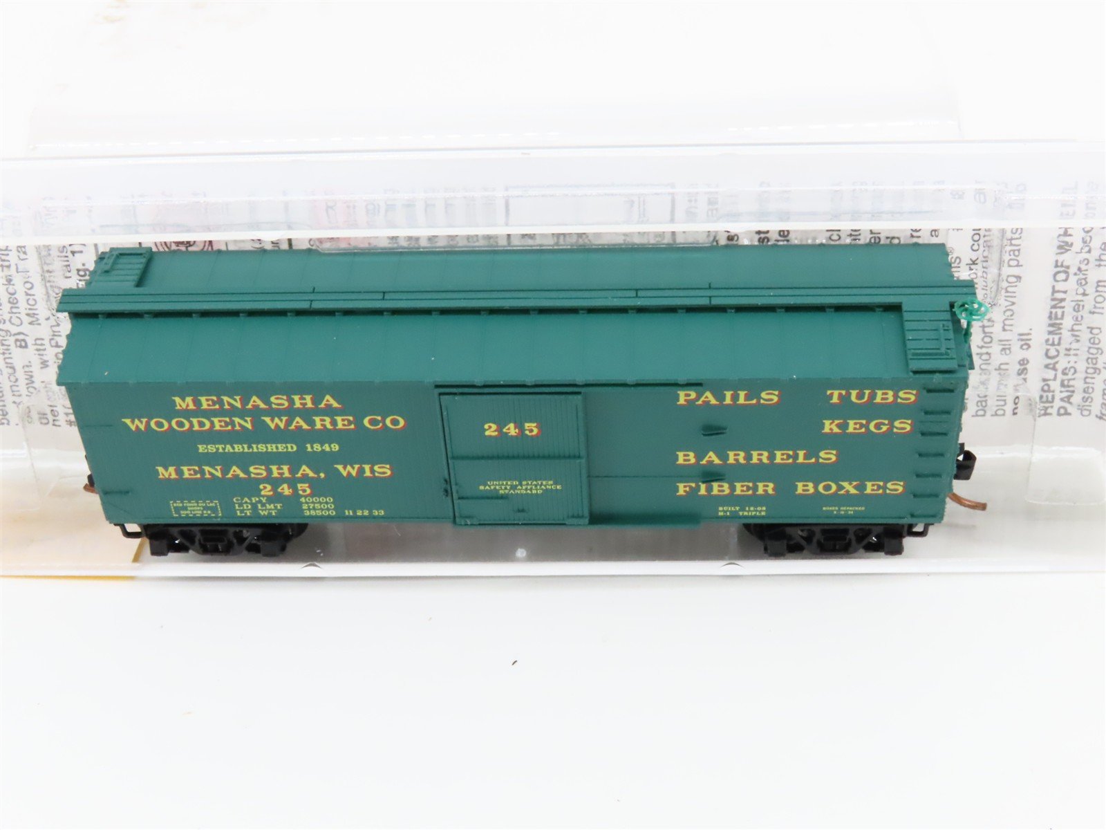 N Scale Micro-Trains 39200 MWWC Menasha Wooden Ware Company 40' Box Car 245 RTR