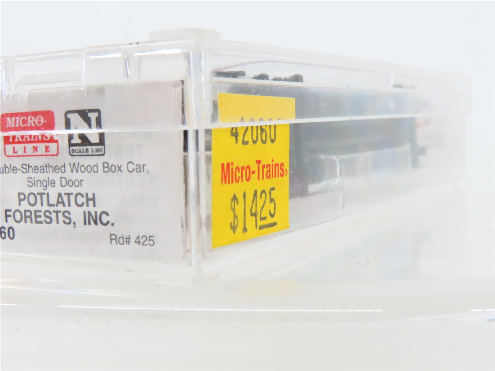 N Scale Micro-Trains 42060 Potlatch Forests, Inc. 40' Box Car 425 RTR