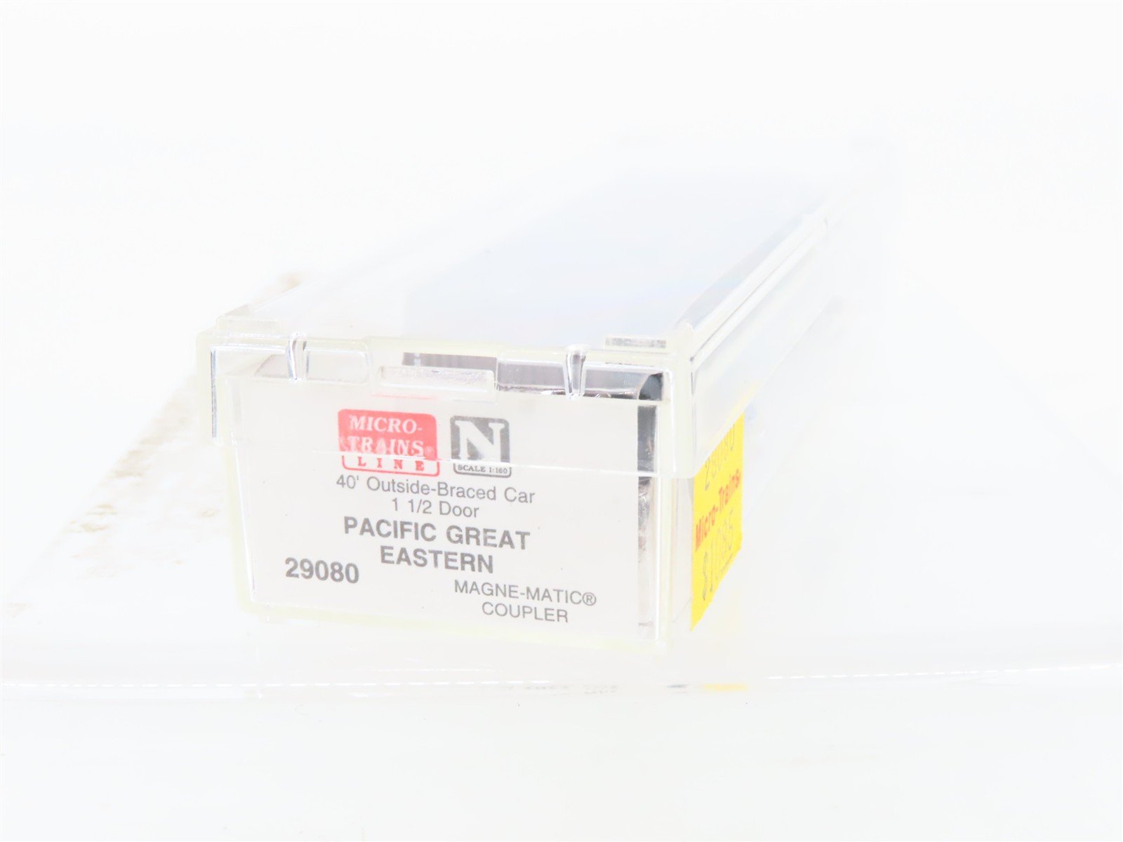 N Scale Micro-Trains 29080 PGE Pacific Great Eastern 40' Box Car 4101 RTR