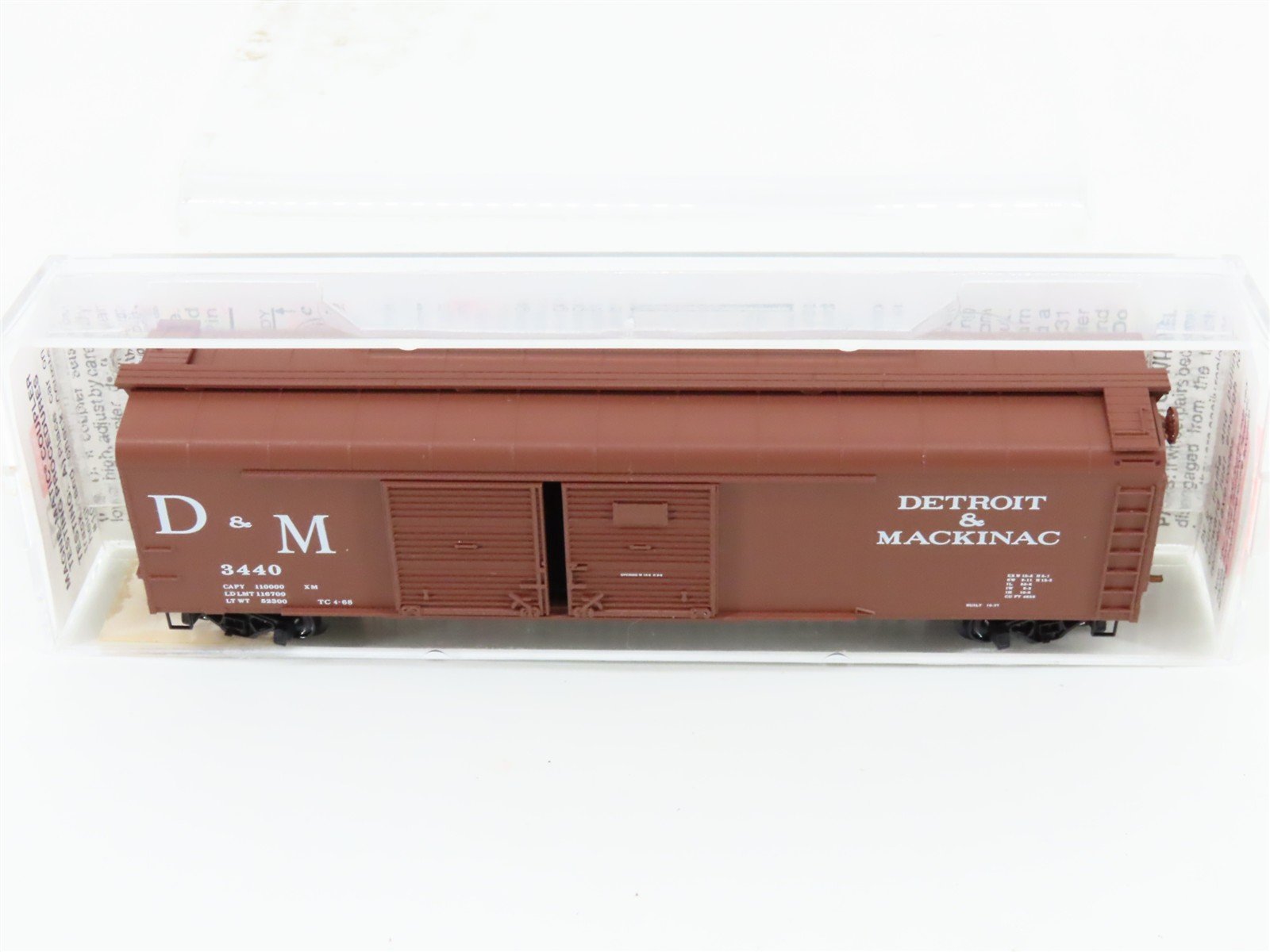N Scale Micro-Trains 79030 D&M Detroit & Mackinac 50' Box Car 3440 RTR