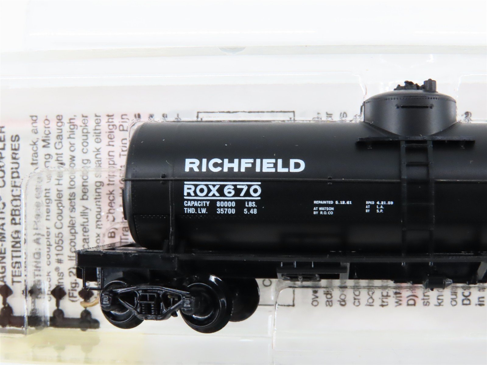N Scale Micro-Trains 65430 ROX Richfield Oil Company 39' Tank Car 670 RTR
