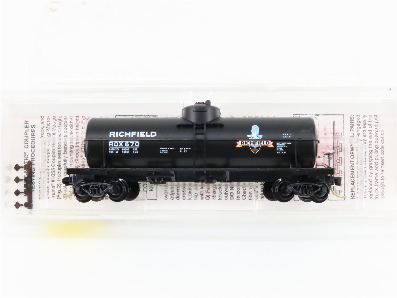 N Scale Micro-Trains 65430 ROX Richfield Oil Company 39' Tank Car 670 RTR