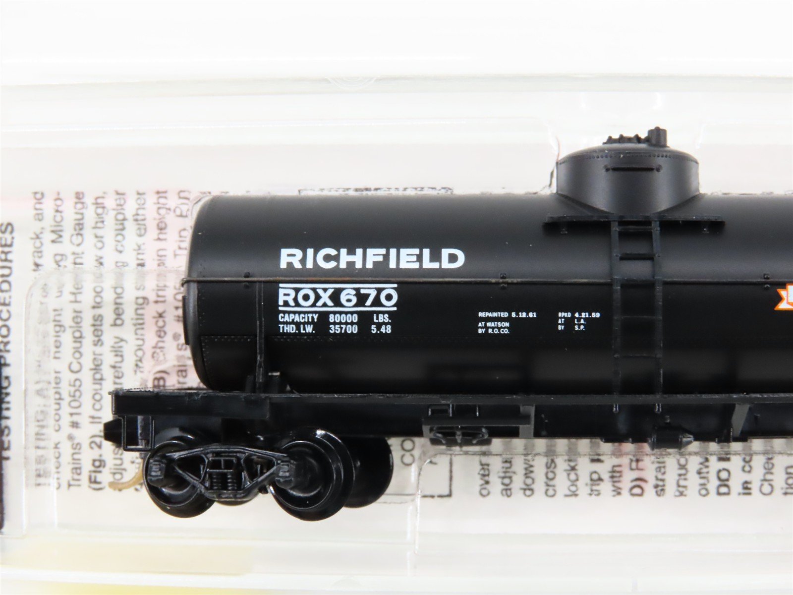 N Scale Micro-Trains 65430 ROX Richfield Oil Company 39' Tank Car 670 RTR