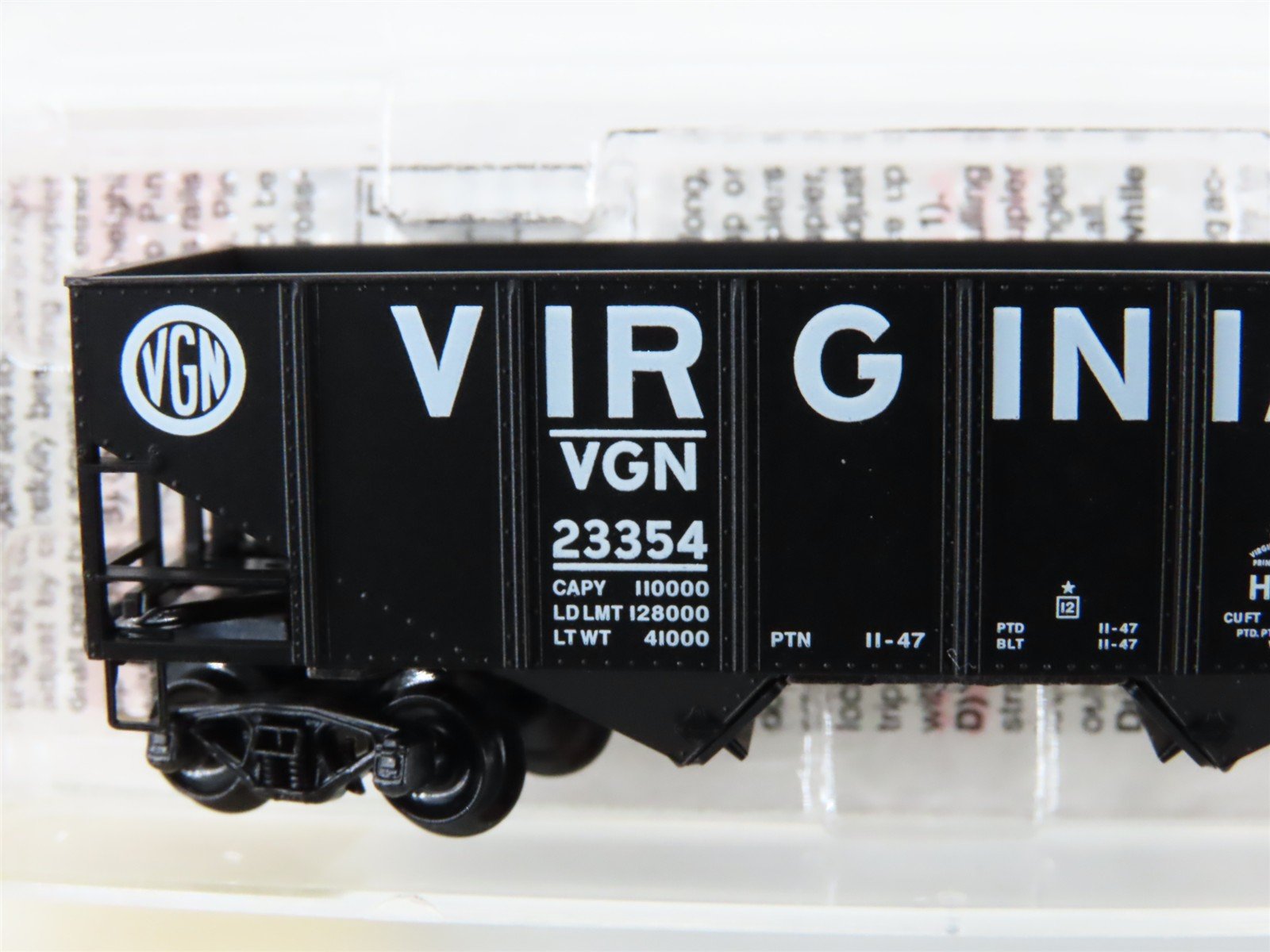 N Scale Micro-Trains 56200 VGN Virginian 33' Hopper 23354 RTR