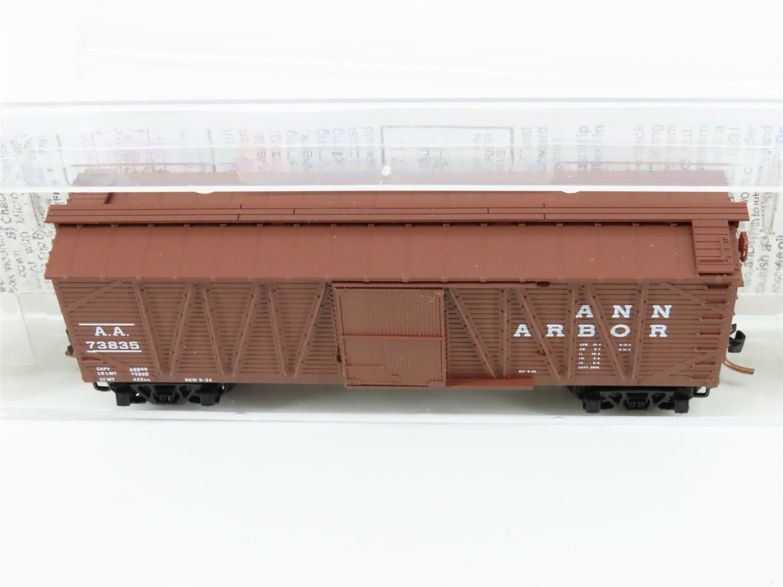 N Scale Micro-Trains 28100 AA Ann Arbor 40' Box Car 73835 RTR