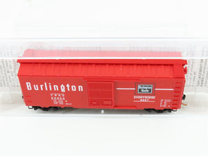 N Scale Micro-Trains 20170 CB&Q Chicago, Burlington & Quincy 40' Box Car RTR