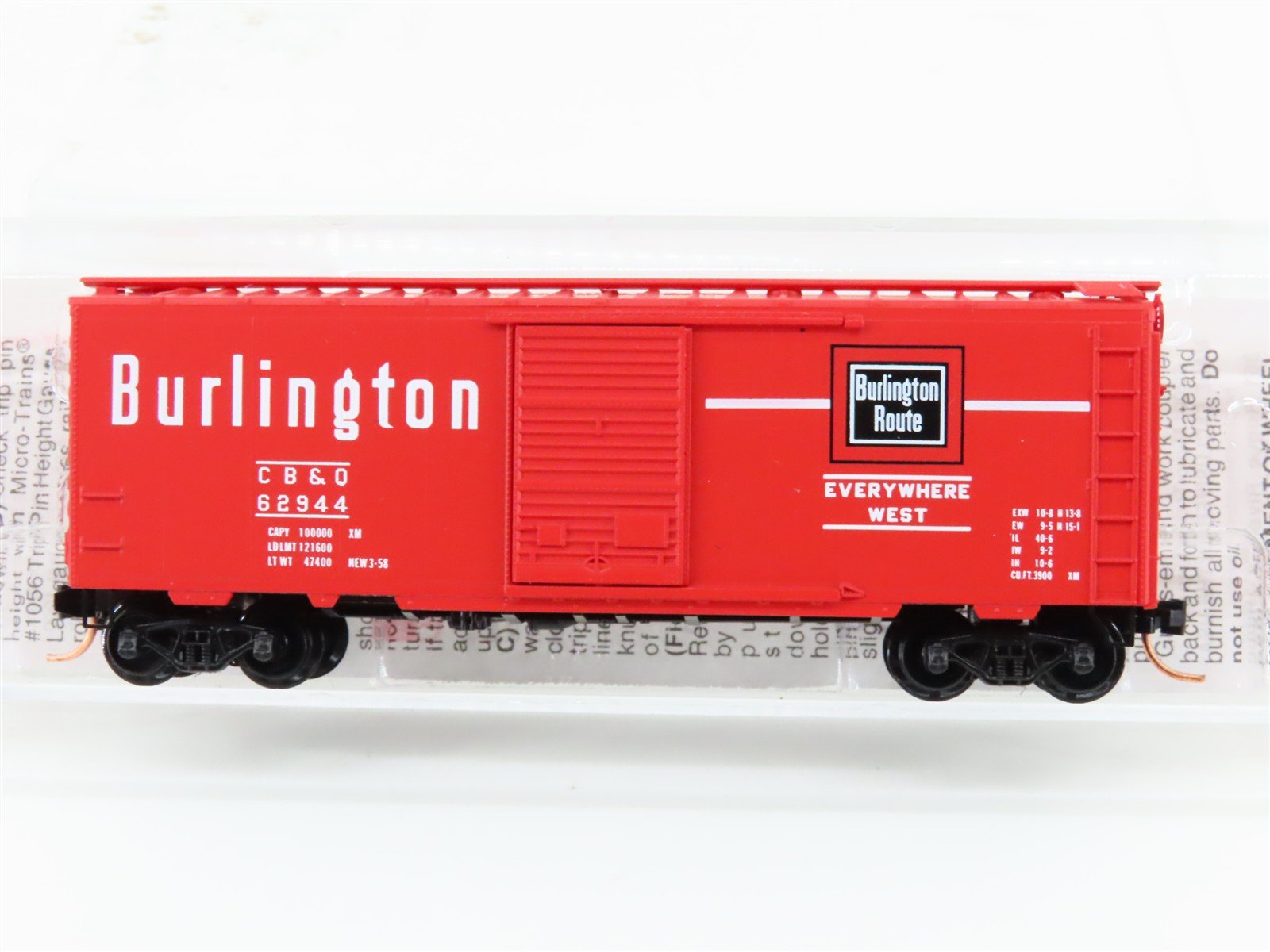 N Scale Micro-Trains 20170 CB&Q Chicago, Burlington & Quincy 40' Box Car RTR