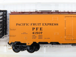 N Scale Micro-Trains 59520 PFE Pacific Fruit Express 40' Reefer 41507 RTR
