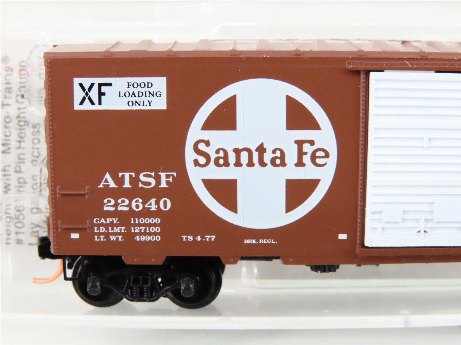 N Scale Micro-Trains 73010 ATSF Santa Fe 40' Box Car 22640 RTR