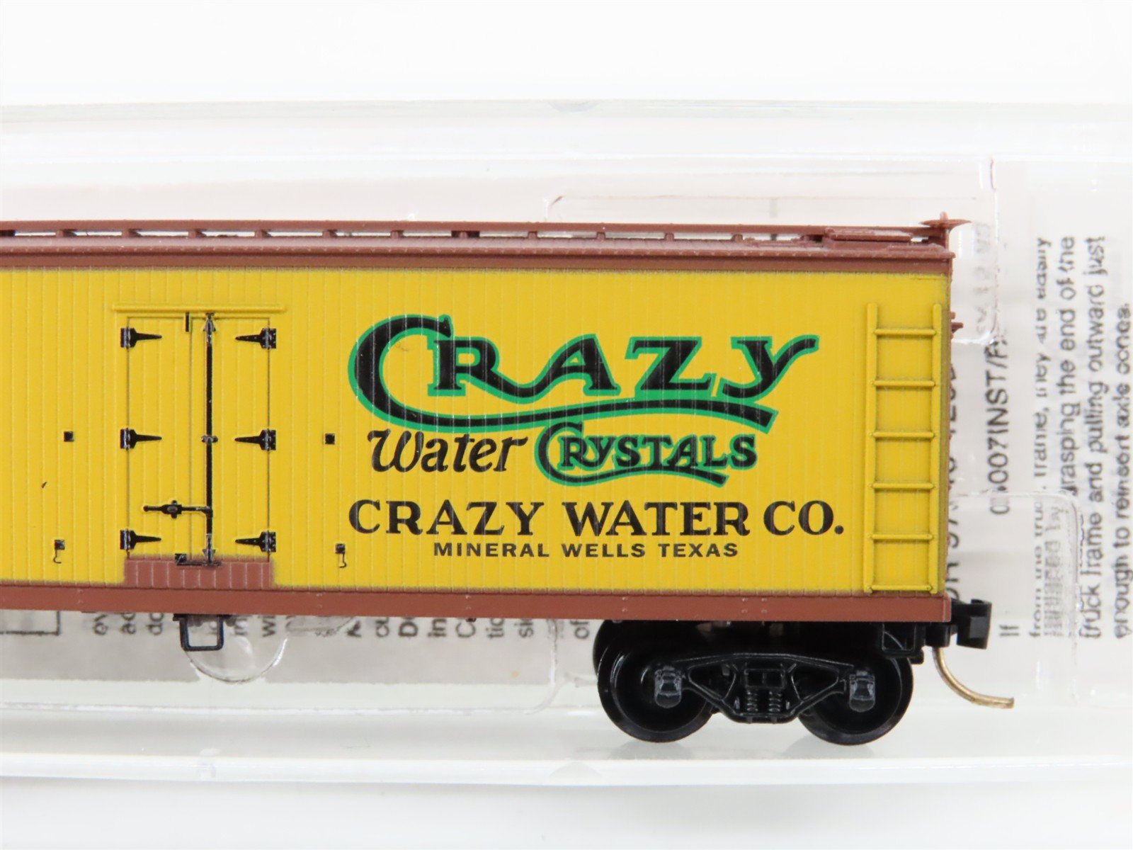 N Scale Micro-Trains 49230 ART Crazy Water Crystals 40' Reefer 417 RTR