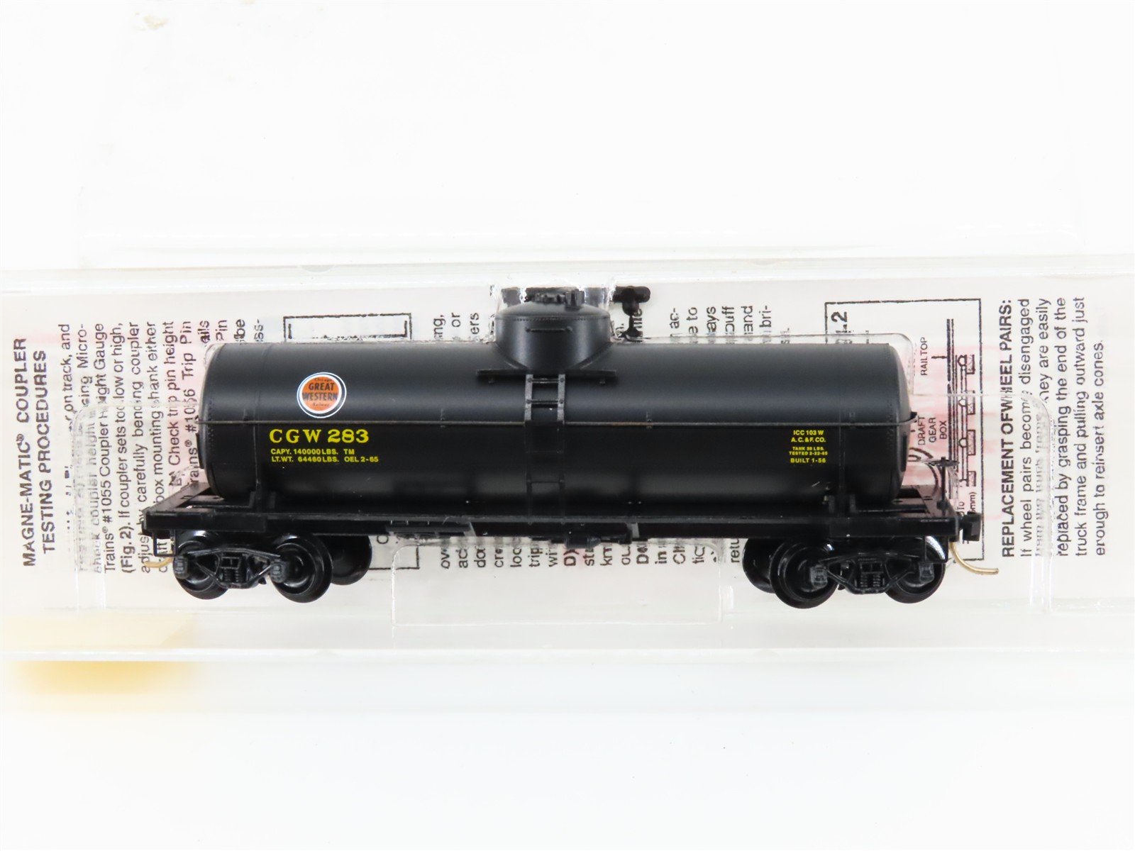 N Scale Micro-Trains 65410 CGW Chicago Great Western 39' Tank Car 283 RTR