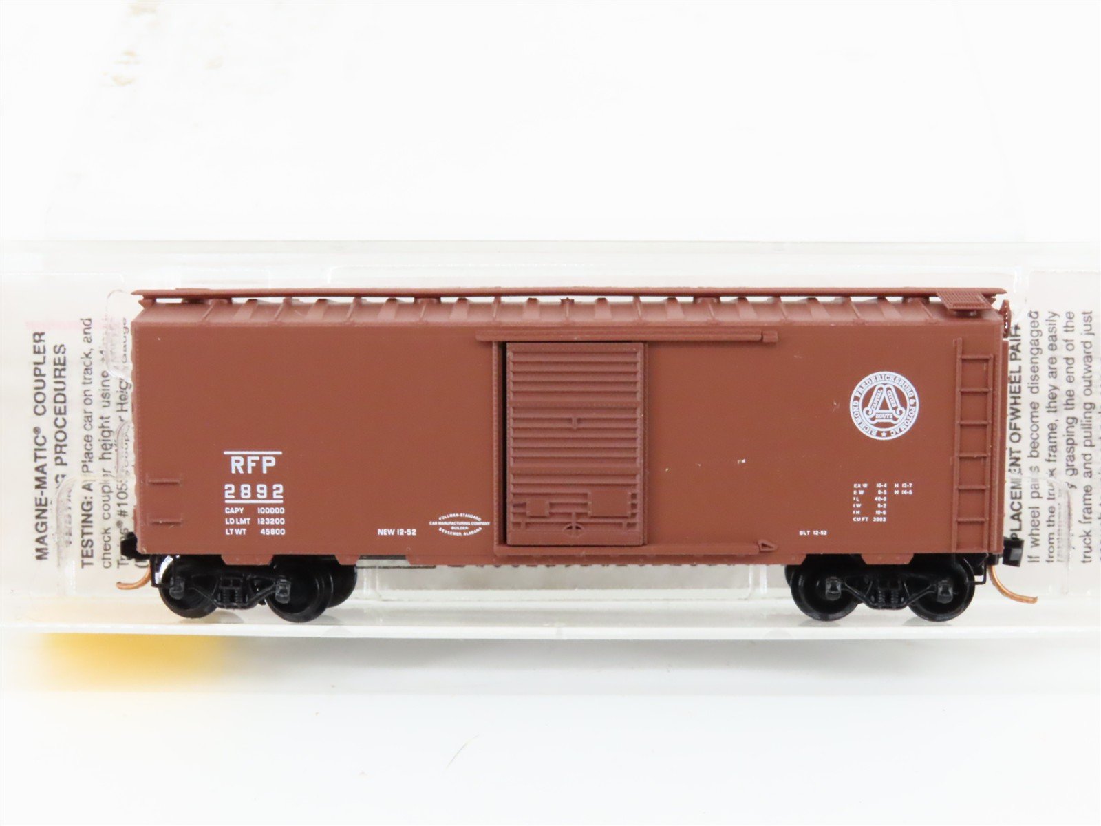 N Scale Micro-Trains 20496 Richmond, Fredericksburg & Potomac 40' Box Car RTR