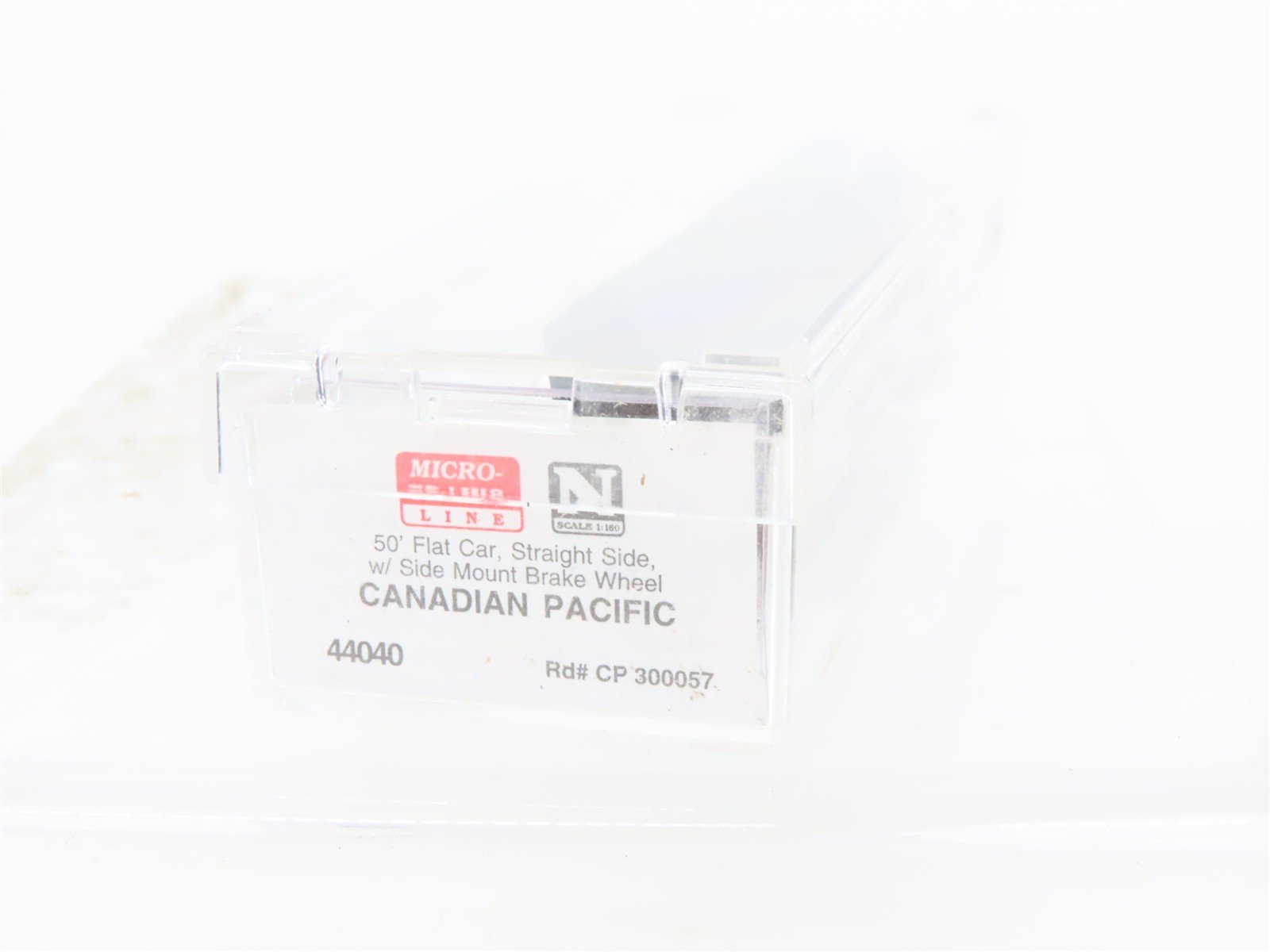 N Scale Micro-Trains 44040 CP Canadian Pacific 50' Flat Car 300057 RTR