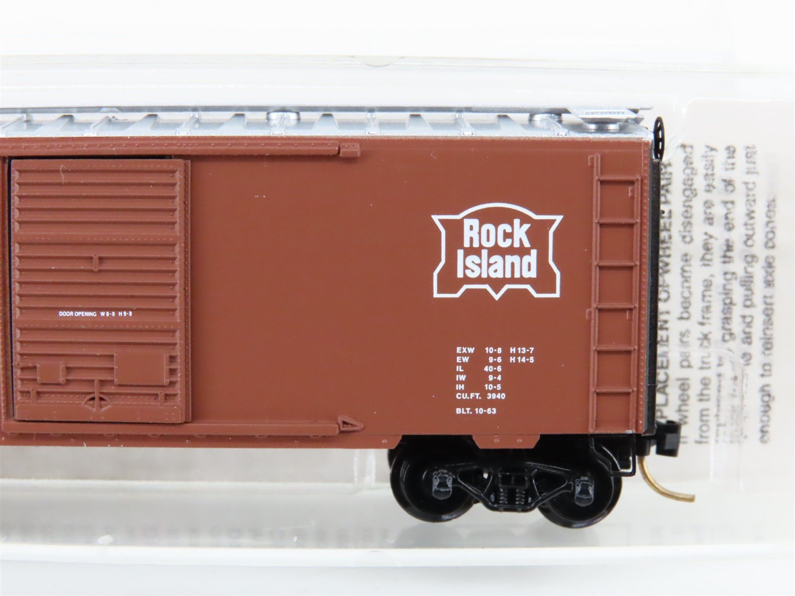 N Scale Micro-Trains 20058 RI Rock Island 40' Box Car 27459 RTR