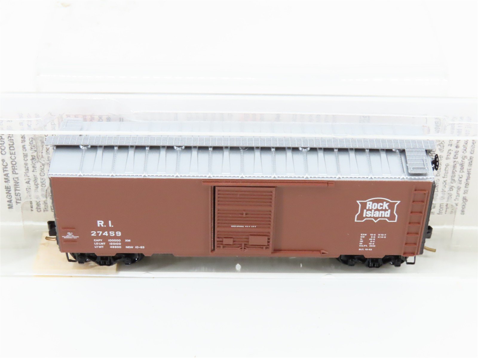 N Scale Micro-Trains 20058 RI Rock Island 40' Box Car 27459 RTR