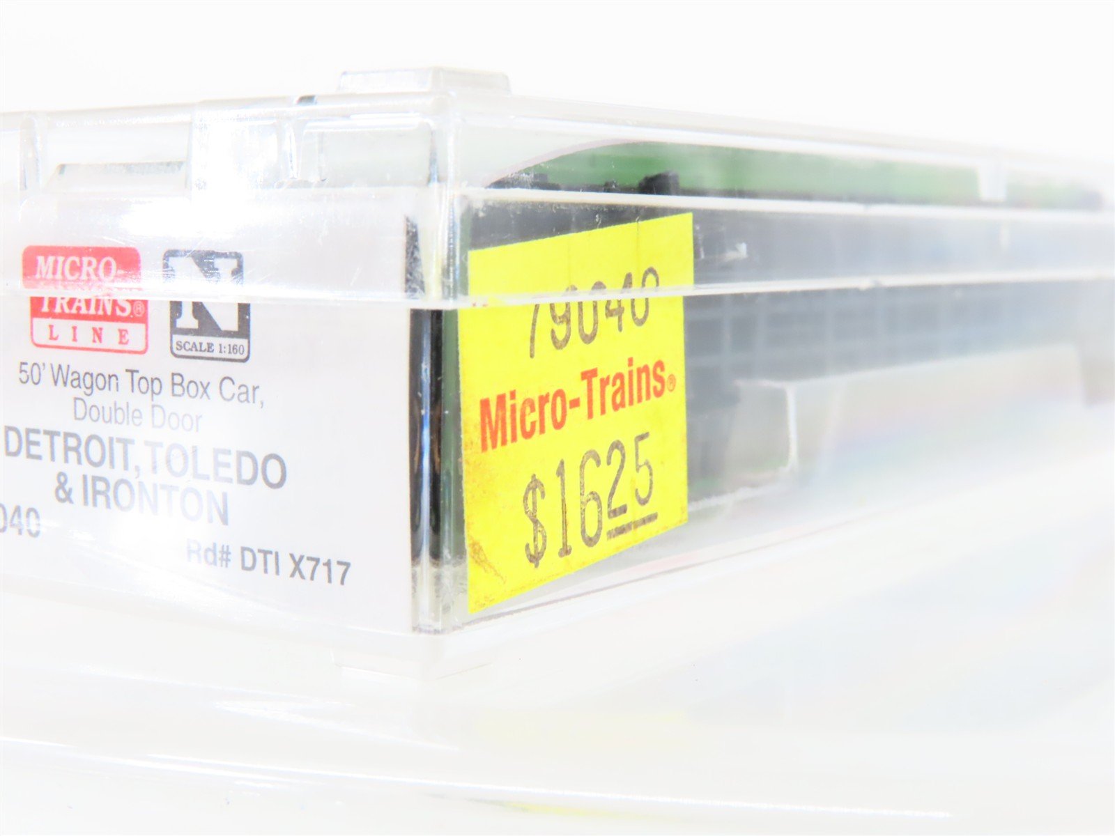 N Scale Micro-Trains MTL 79040 DTI Detroit Toledo & Ironton 50' Box Car #X717