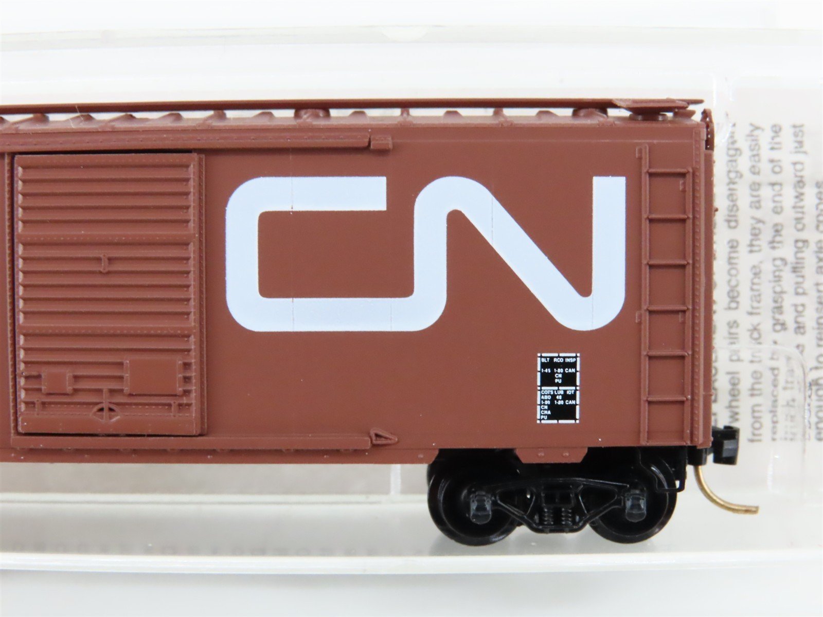 N Scale Micro-Trains MTL 20550 CN Canadian National 40' Box Car #428650