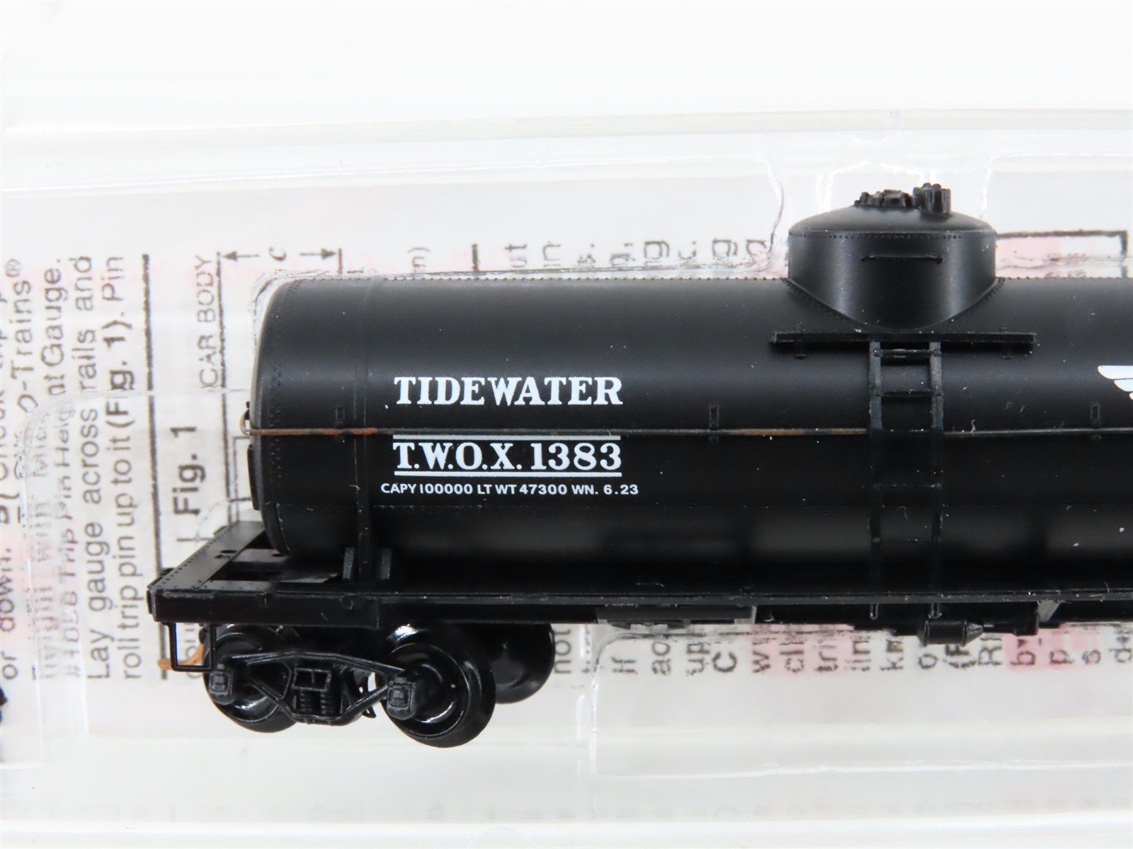 N Scale Micro-Trains MTL 65480 TWOX Tidewater Oil 39' Single Dome Tank Car #1383