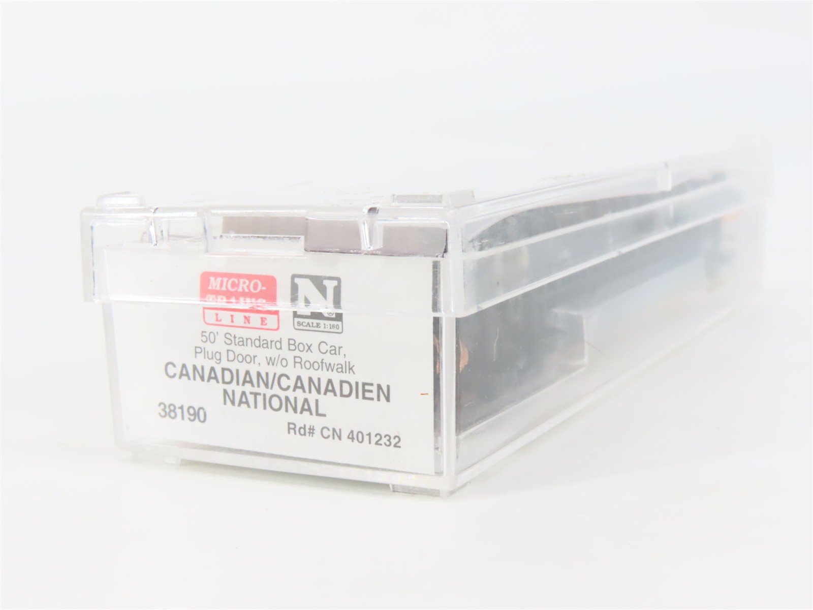N Scale Micro-Trains 38190 CN Canadian National 50' Plug Door Box Car 401232 RTR