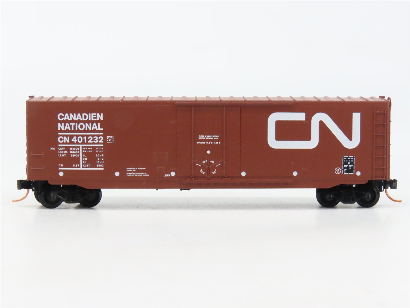 N Scale Micro-Trains 38190 CN Canadian National 50' Box Car 401232 RTR
