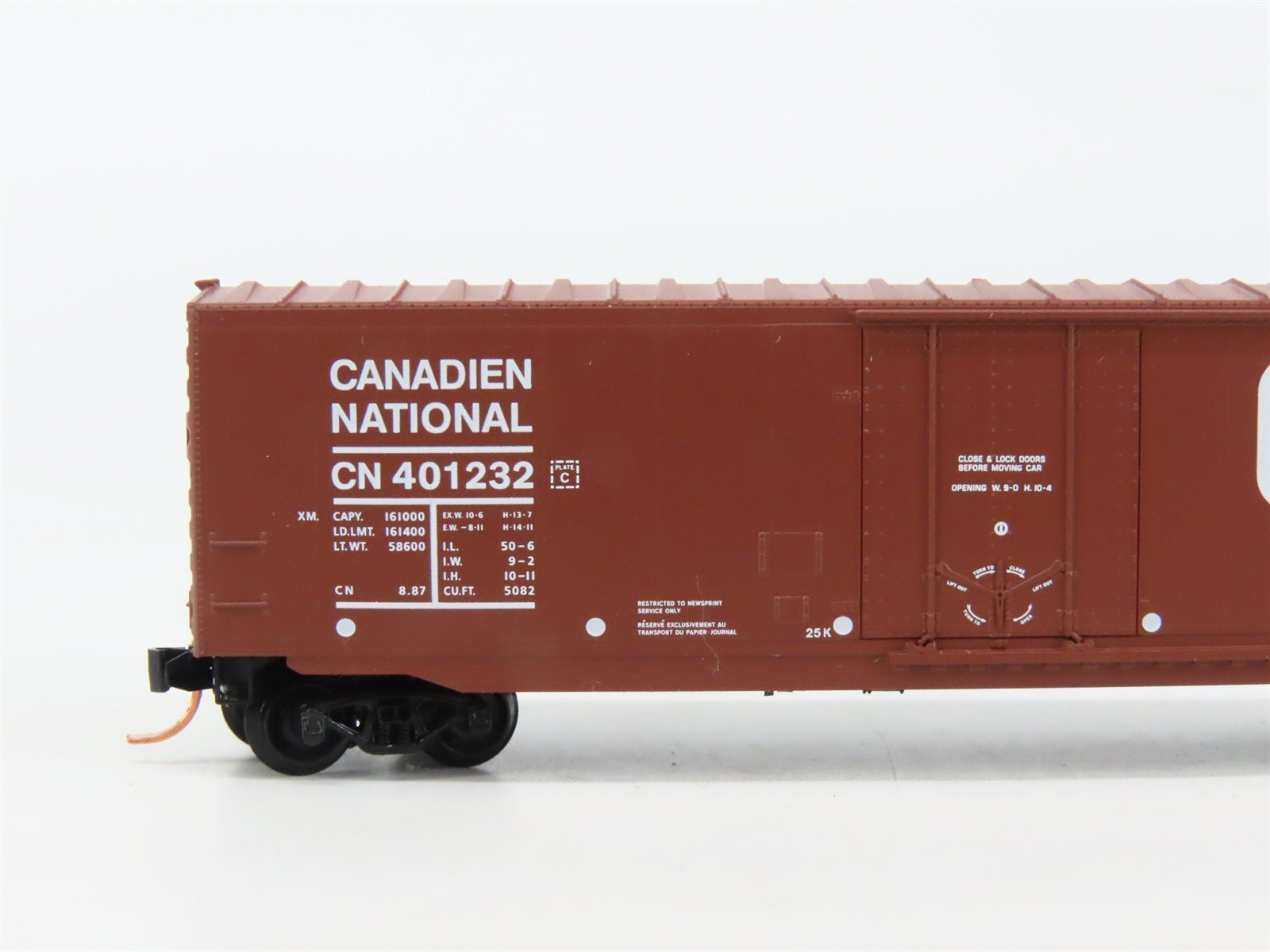 N Scale Micro-Trains 38190 CN Canadian National 50' Box Car 401232 RTR