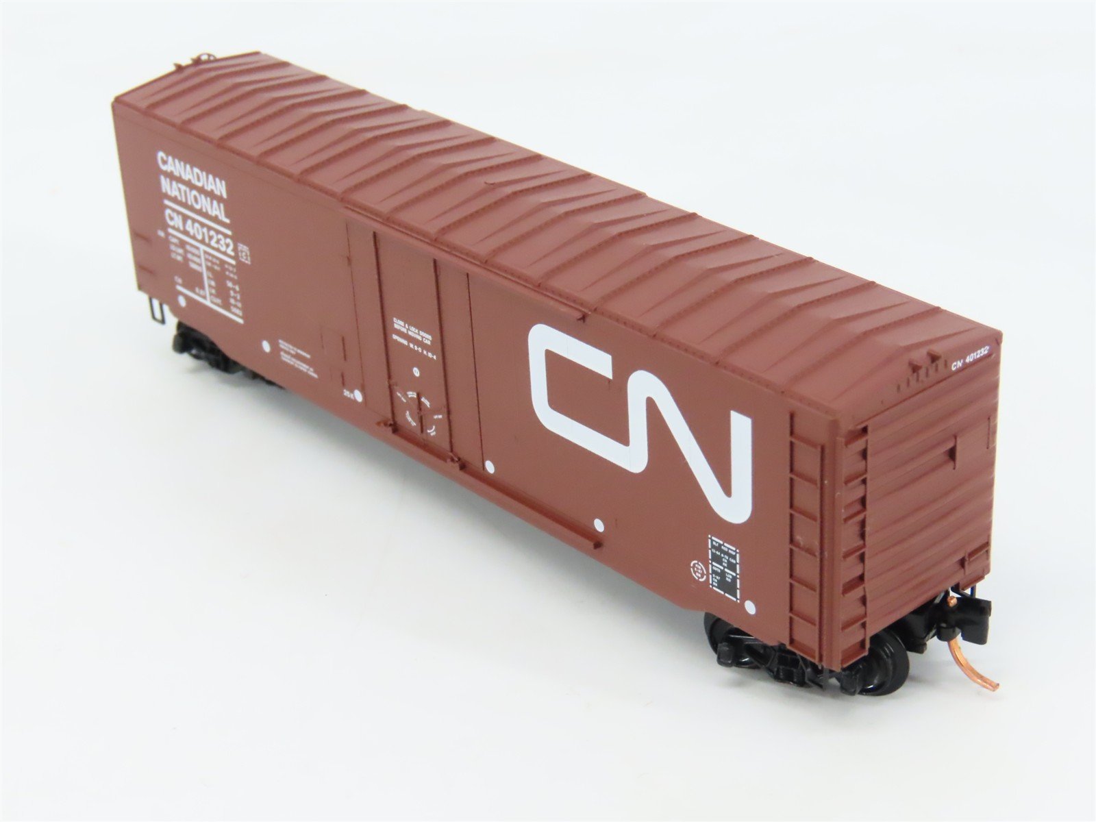 N Scale Micro-Trains 38190 CN Canadian National 50' Box Car 401232 RTR