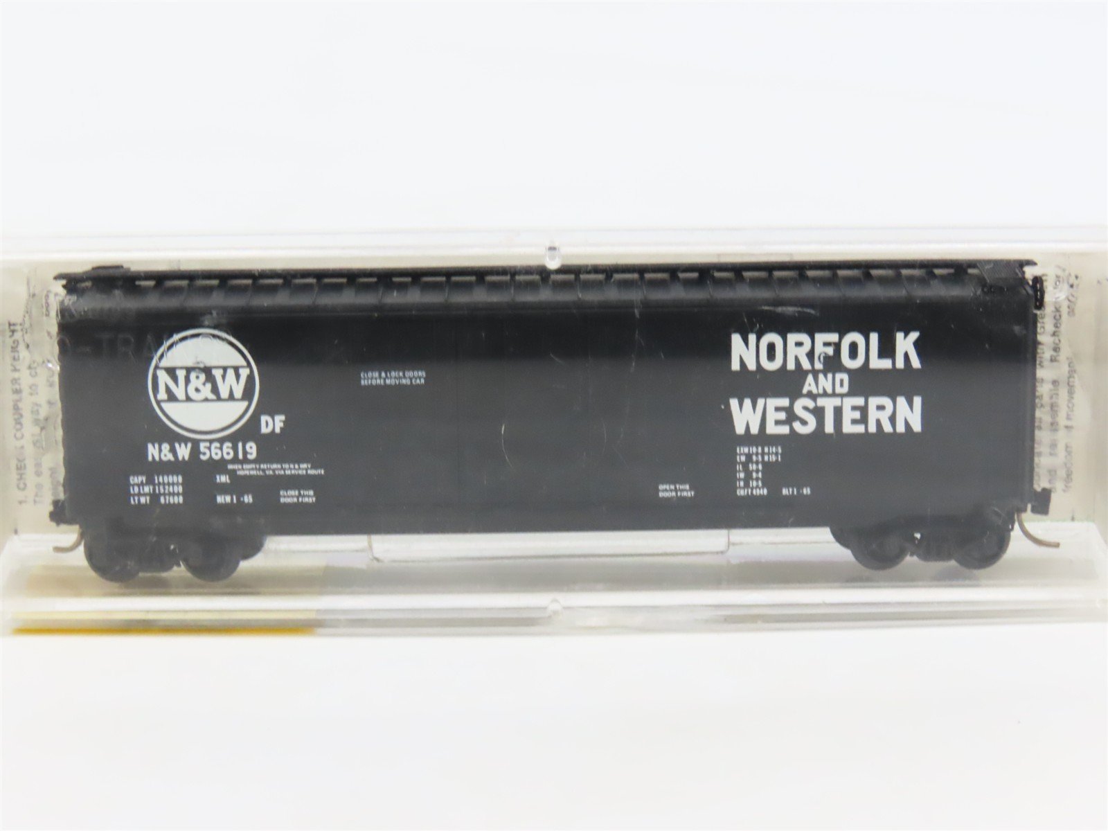 N Scale Micro-Trains Freight Car RTR