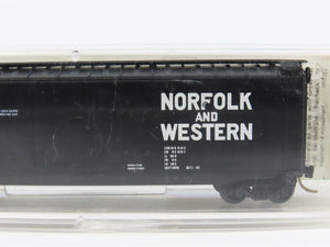 N Scale Micro-Trains Freight Car RTR