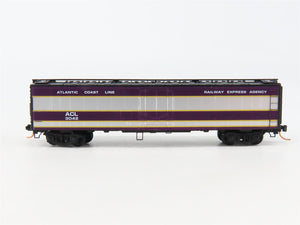 N Scale Micro-Trains 52040 ACL Atlantic Coast Line 52' Express Reefer 3042 RTR