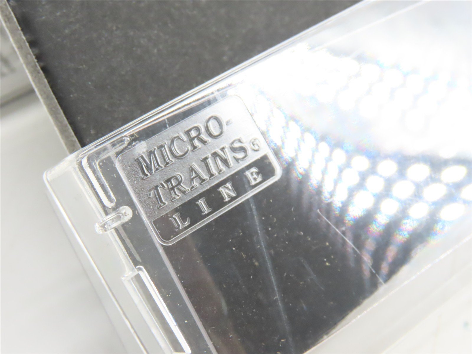 N Scale Micro-Trains 20576 CIL Monon 40' Box Car 1223 RTR
