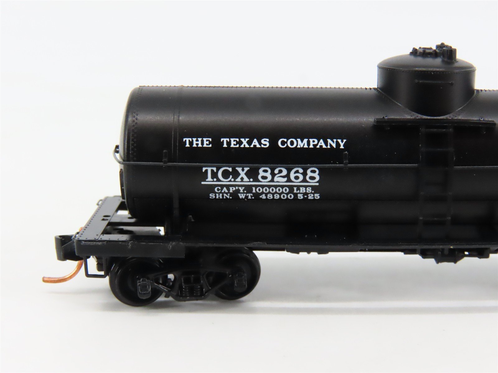 N Scale Micro-Trains 06500682 TCX Texaco 39' Tank Car 8268 RTR