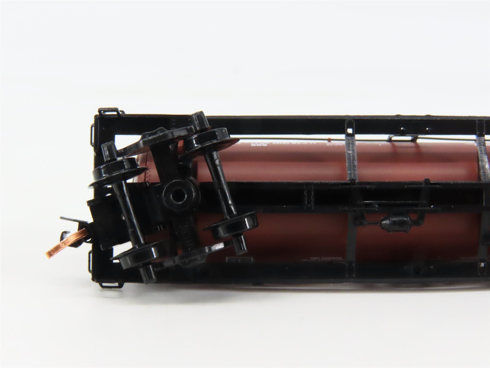 N Scale Micro-Trains 65280 MILW Milwaukee Road 39' Tank Car 908318 RTR