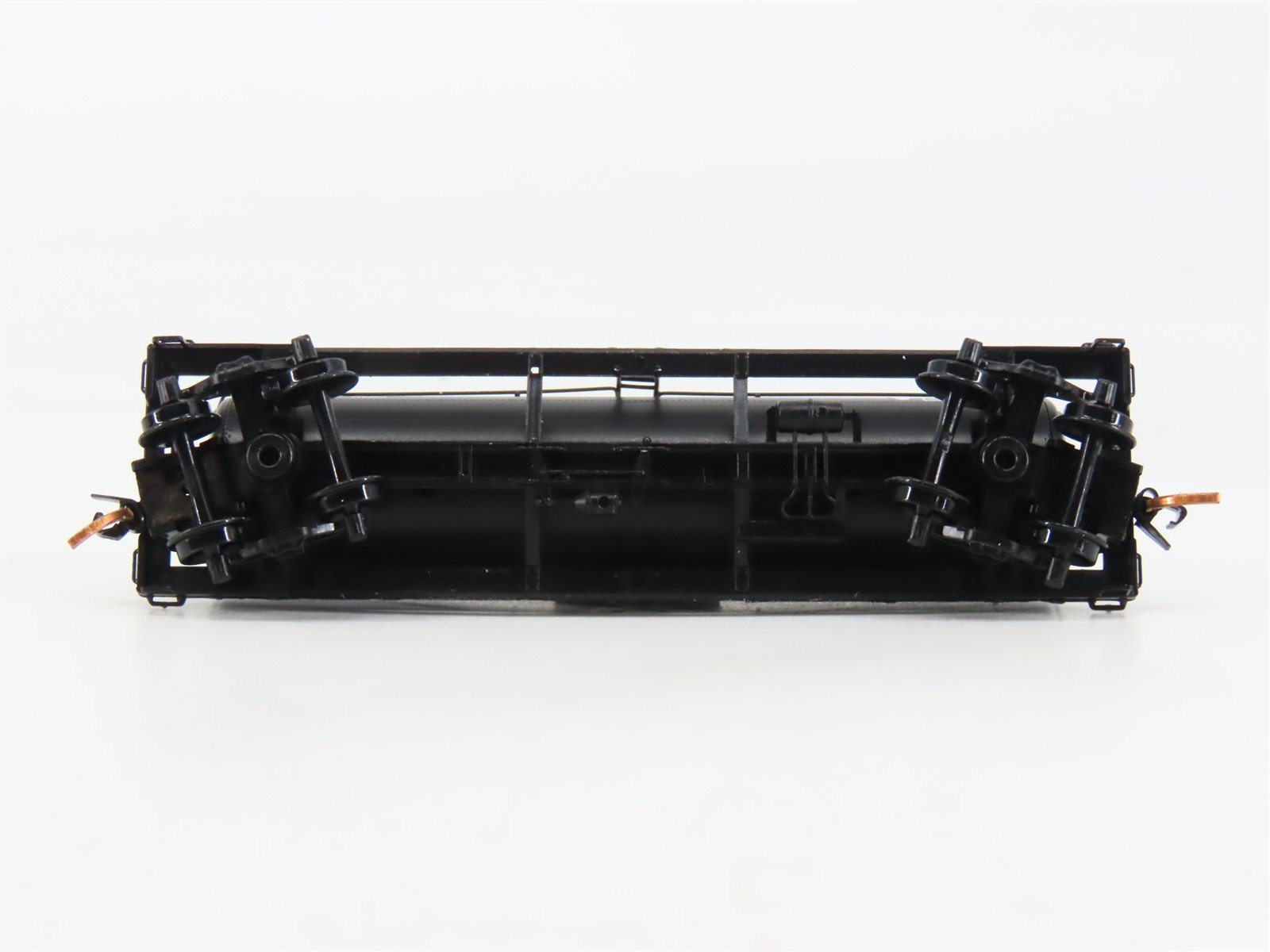 N Scale Micro-Trains 06500712 39' Single Dome Tank Car RTR