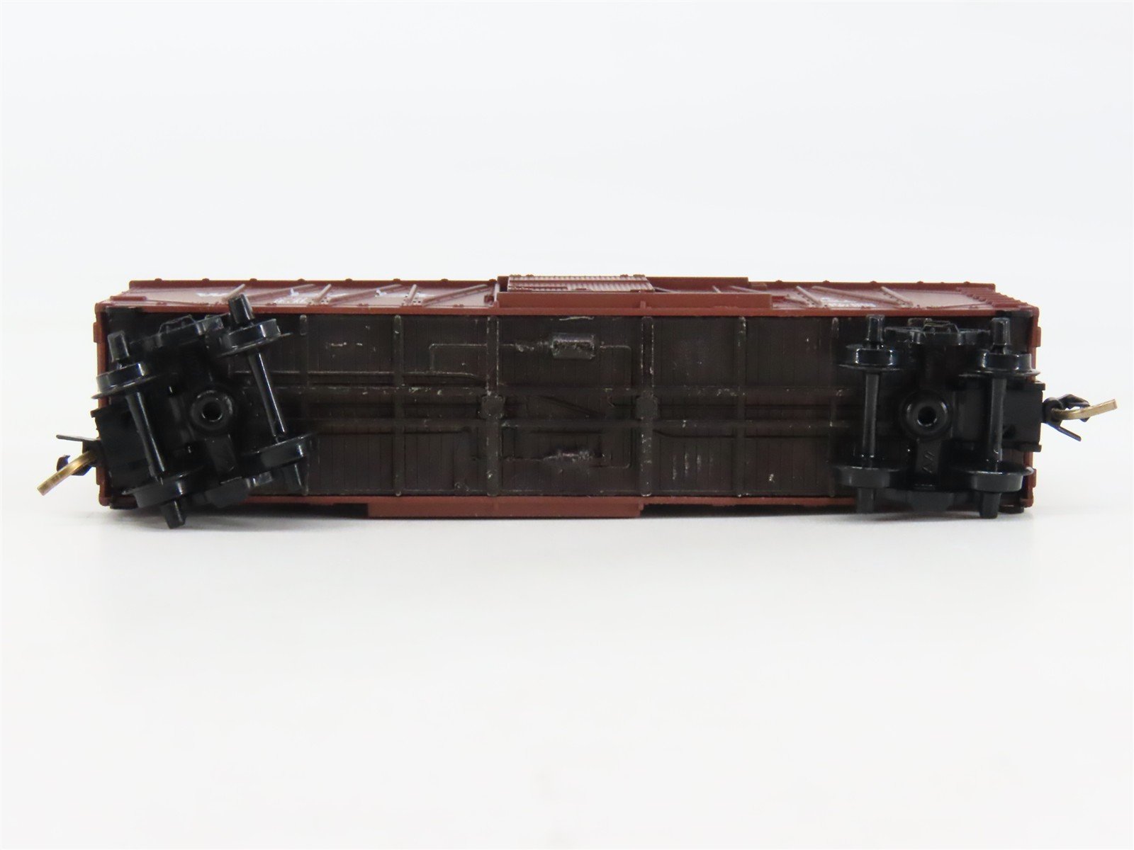 N Scale Micro-Trains 28050 WAB Wabash 40' Box Car 81510 RTR