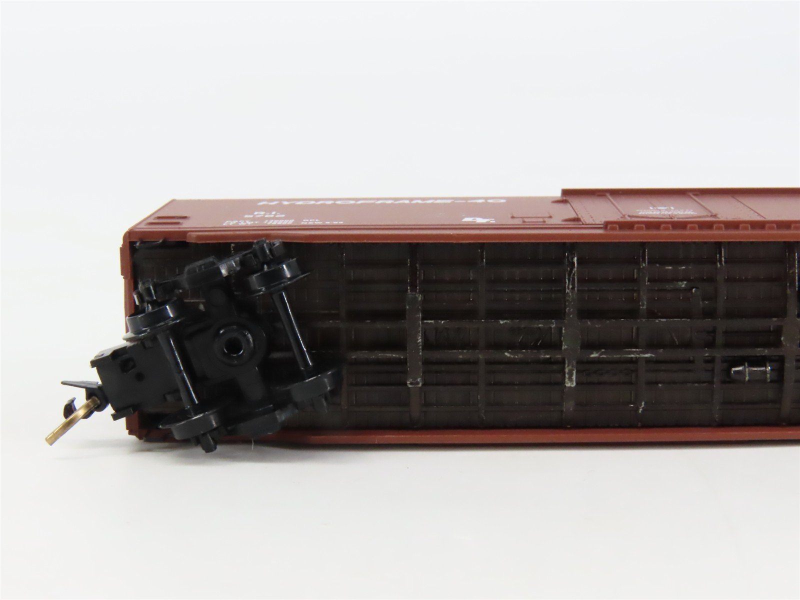 N Scale Micro-Trains 32290 RI Rock Island 50' Box Car 5782 RTR
