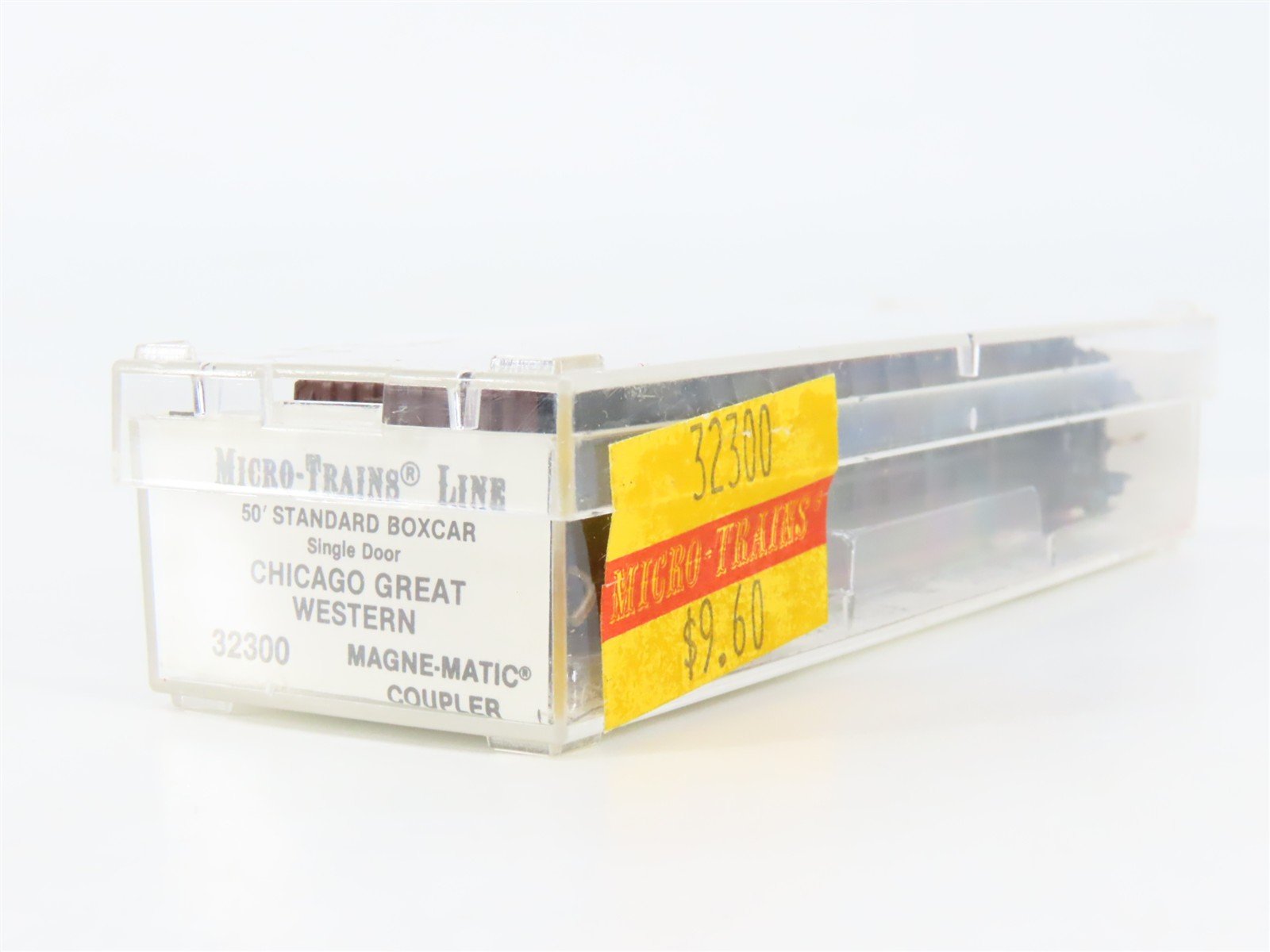 N Scale Micro-Trains 32300 CGW Chicago Great Western 50' Box Car 307 RTR
