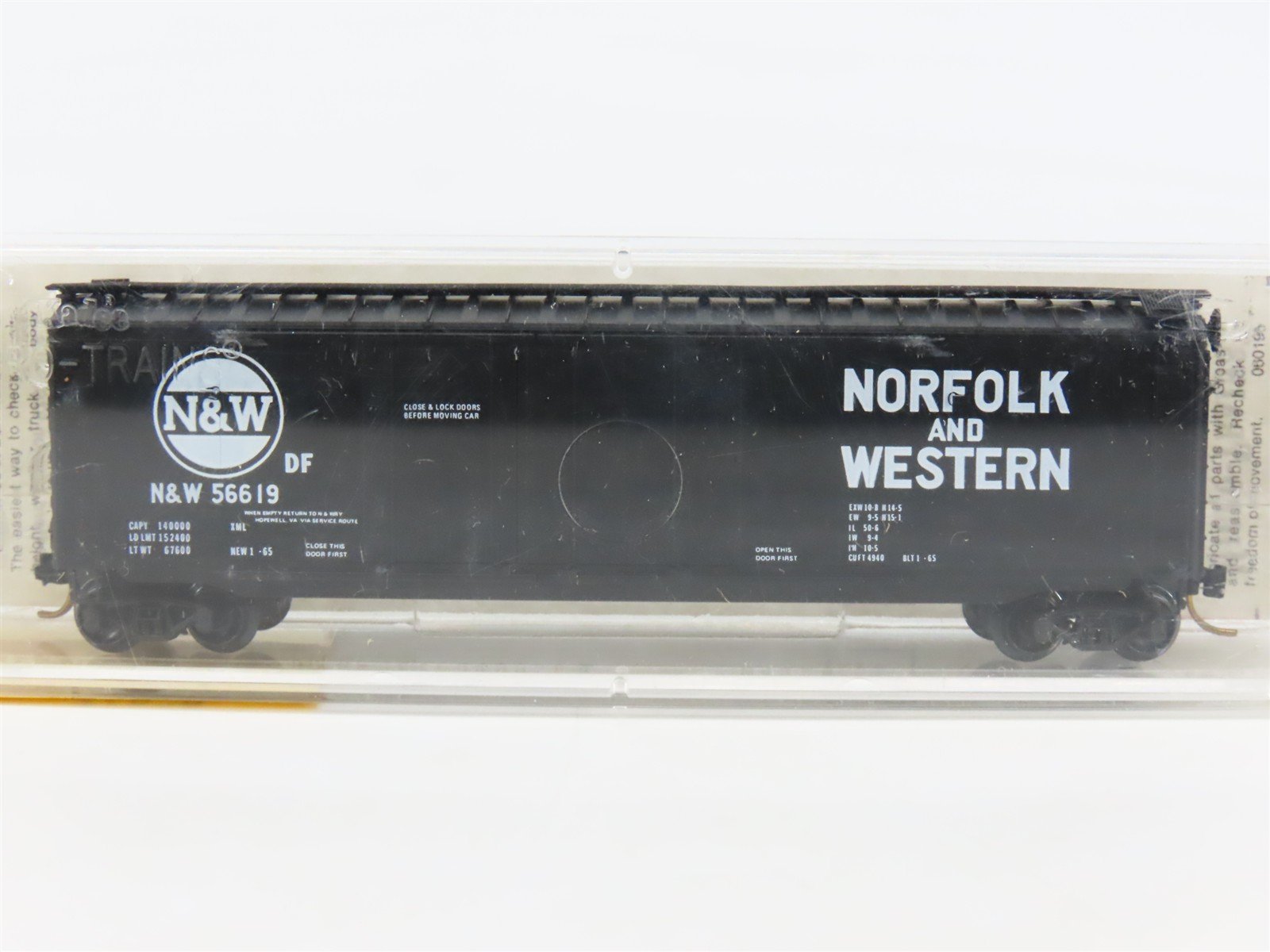 N Scale Micro-Trains 36020 N&W Norfolk & Western 50' Box Car 56619 RTR