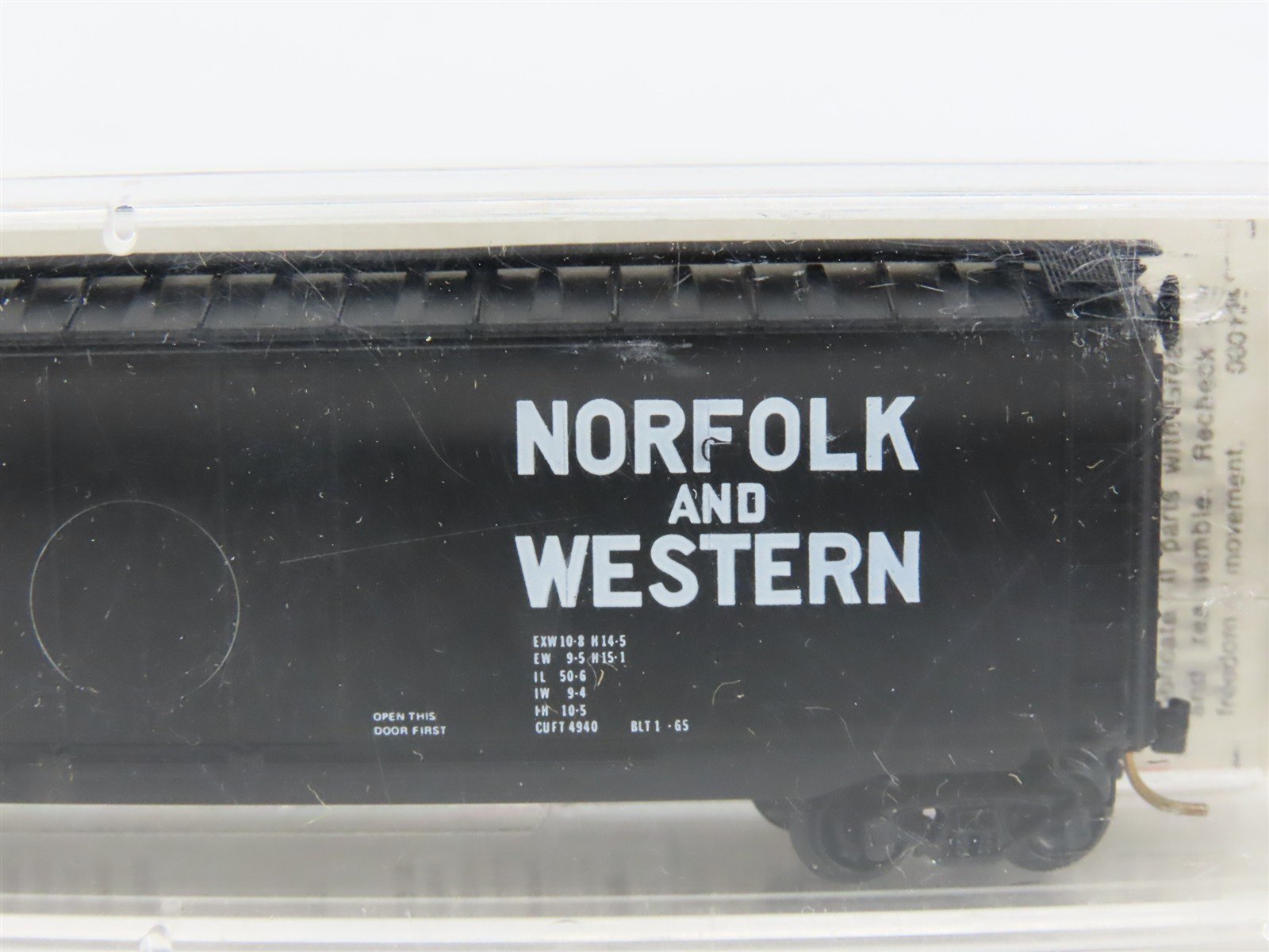 N Scale Micro-Trains 36020 N&W Norfolk & Western 50' Box Car 56619 RTR