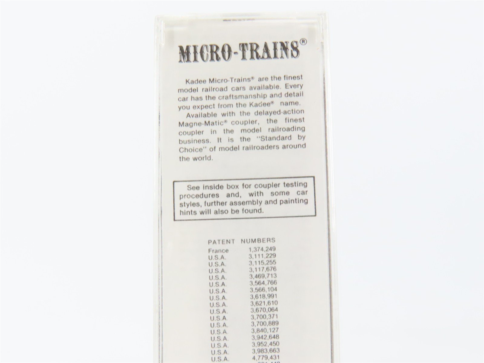 N Scale Micro-Trains 31200 SP Southern Pacific 50' Box Car 652270 RTR