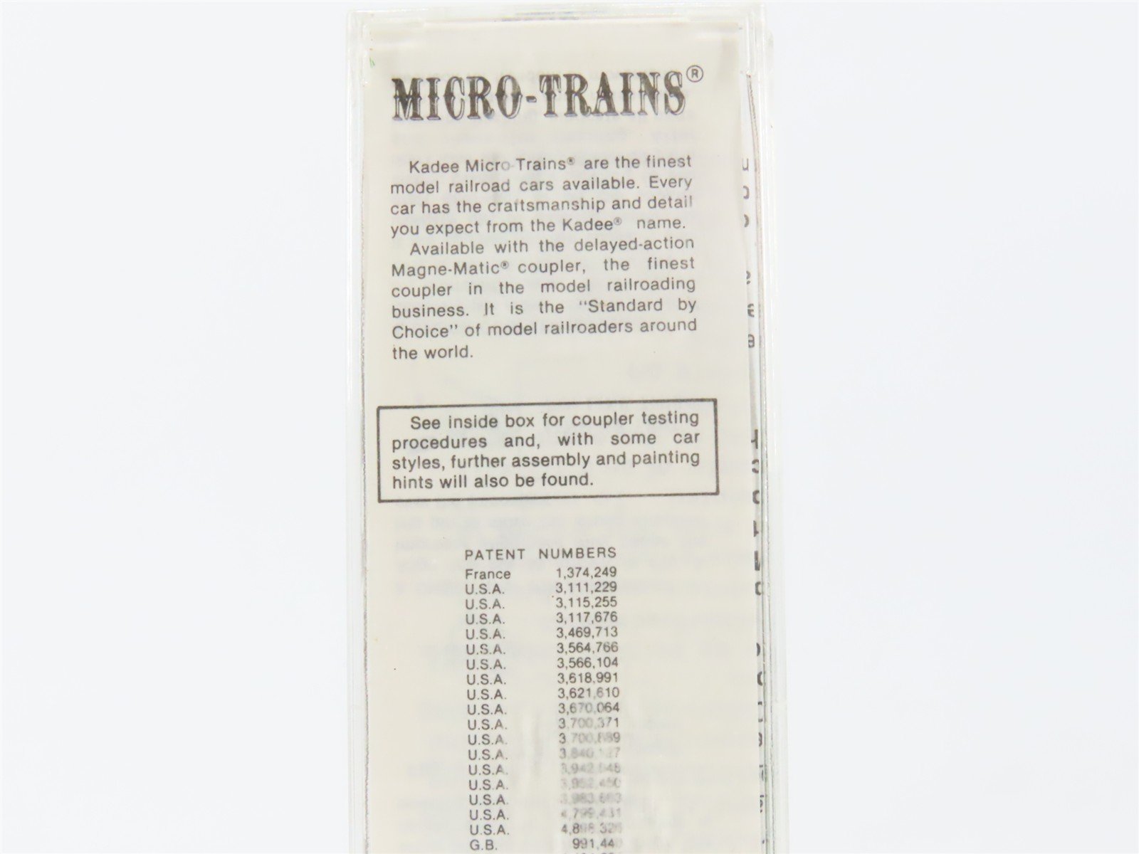 N Scale Micro-Trains 51090 BN Burlington Northern 34' Wood-Sheathed Caboose RTR