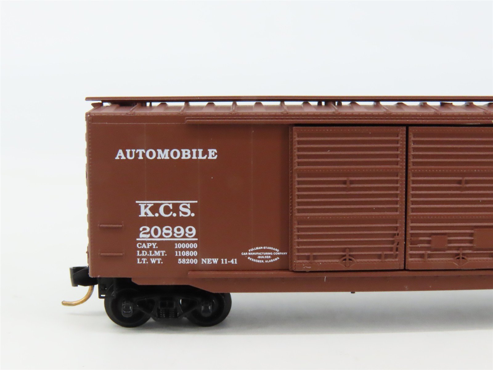 N Scale Micro-Trains 34230 KCS Kansas City Southern 50' Box Car 20899 RTR