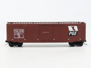 N Scale Micro-Trains 32260 PGE Pacific Great Eastern 50' Box Car 4582 RTR